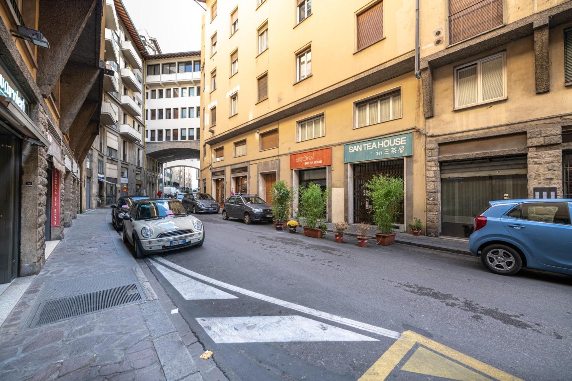 Ponte Vecchio Apartment Florenz